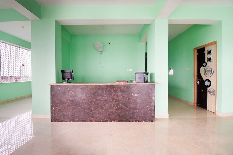 Hotel Spot On 46370 Green Highway