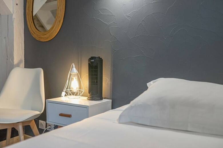 L'authentic Private Triplex Apartment