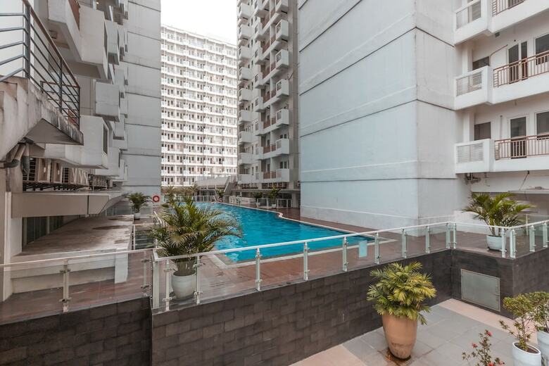 Hostal Oyo 1948 Apartement Sentul Tower