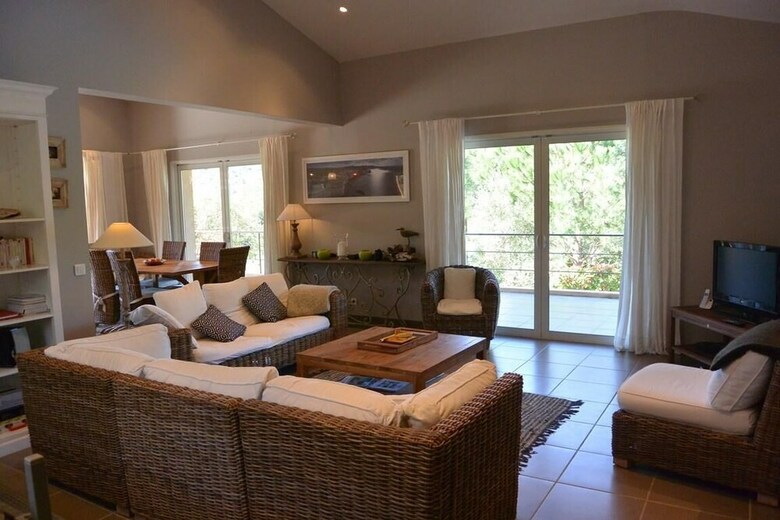 Villa Le Rocher - Private Pool - Sea View