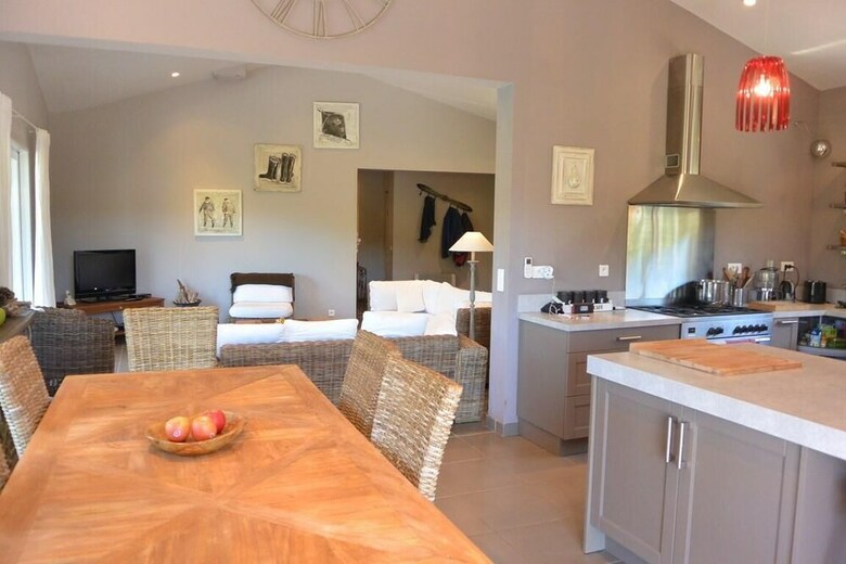 Villa Le Rocher - Private Pool - Sea View