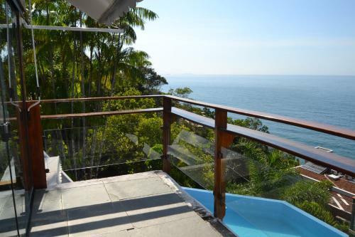 Casa Com Vista Para O Mar Em Ubatuba