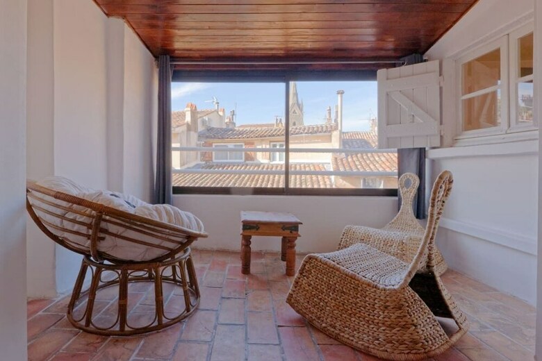 Granet Private Duplex Apartment