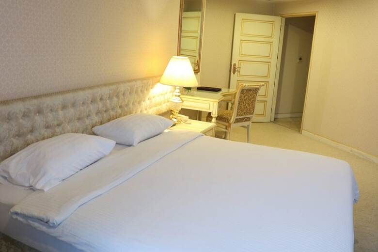 Adriatic Palace Hotel