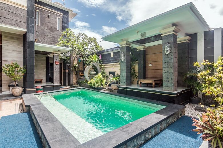Hotel Zen Rooms Denays House