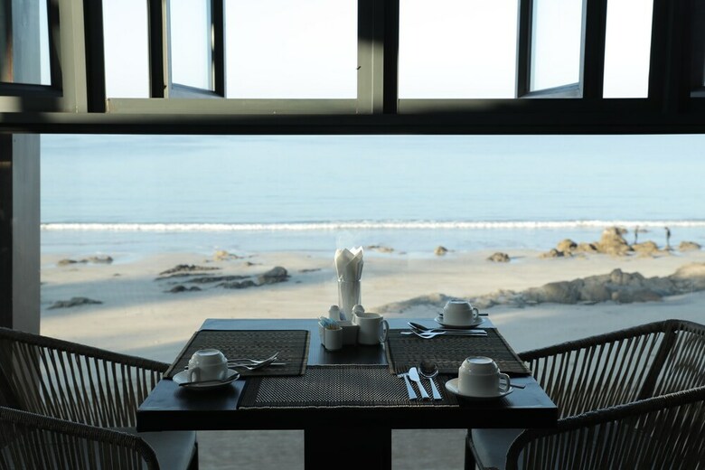 Bt Bay Hotel Ngapali