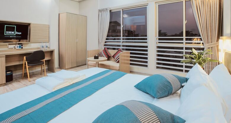 Hostal Serene Stays Hotel