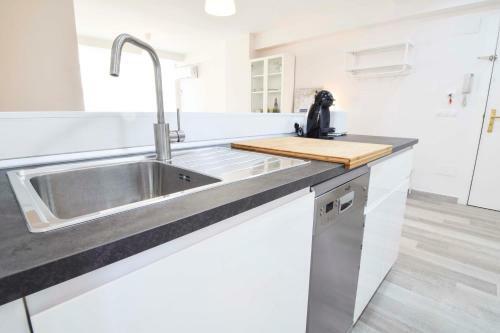 Apartamentos Letmalaga Huelin