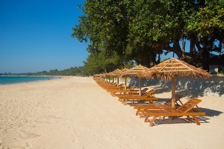 Hotel Pristine Mermaid Resort