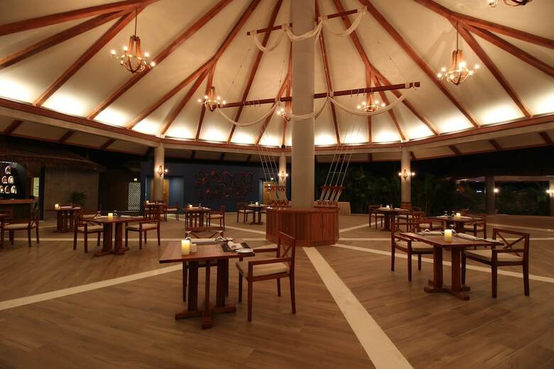 Hotel Pristine Mermaid Resort