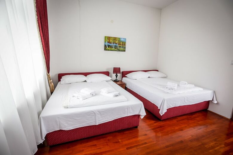 Hotel Bob Exclusive