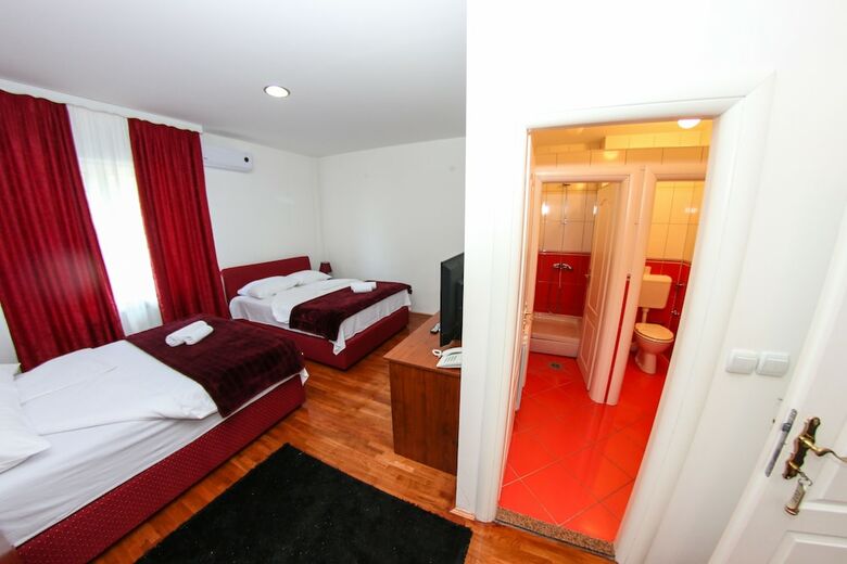 Hotel Bob Exclusive