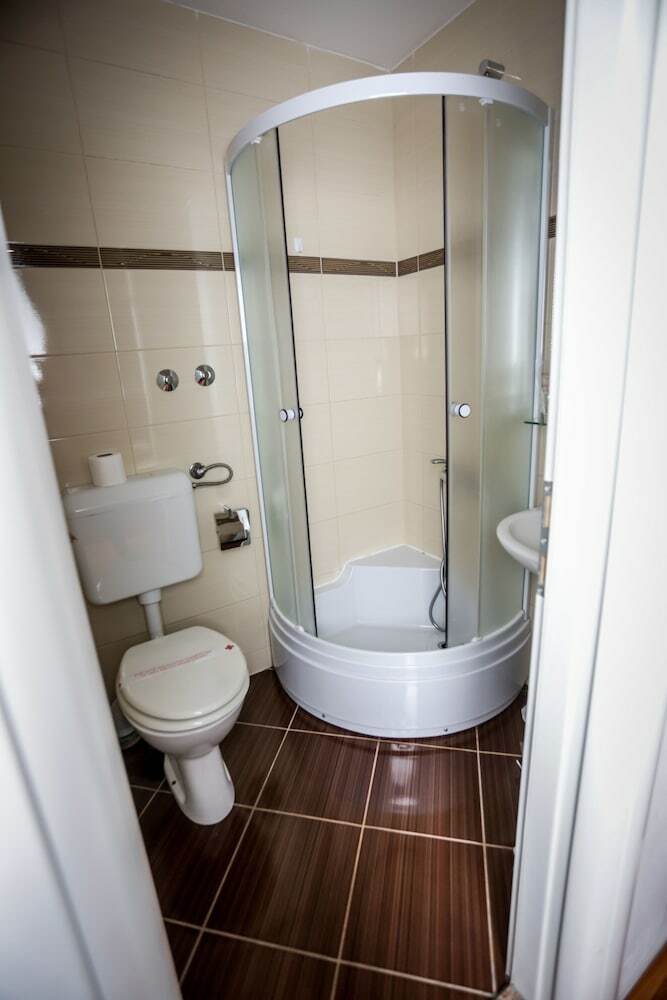 Hotel Bob Exclusive