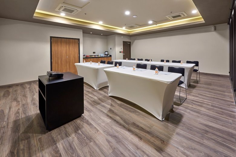 Hotel City Express Plus M�rida