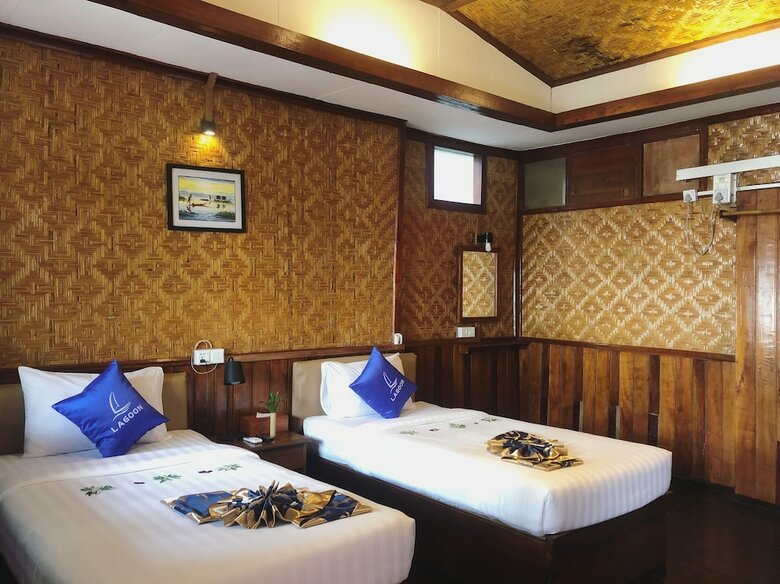 Hotel Lagoon Ngapali Beach Lodge