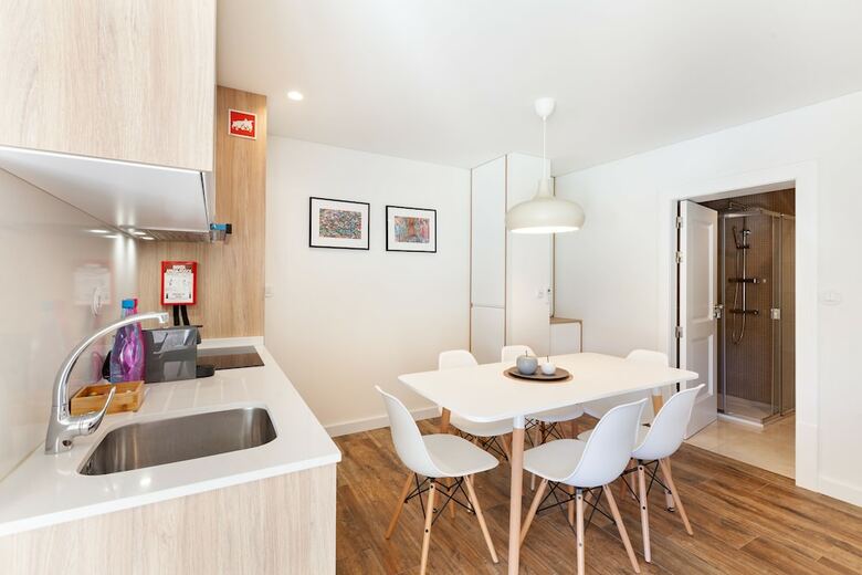 Aparthotel Polery Apartments Center