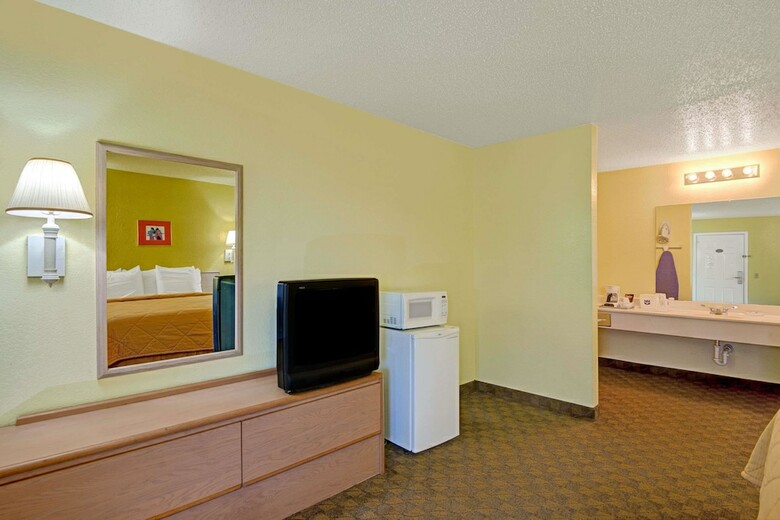 Motel White Rock Inn