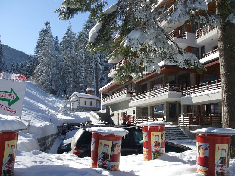 Club Hotel Yanakiev