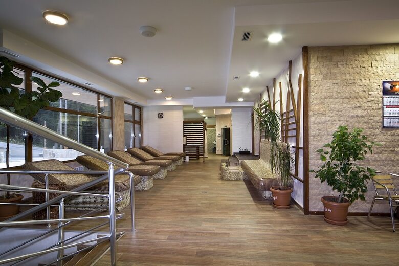 Club Hotel Yanakiev
