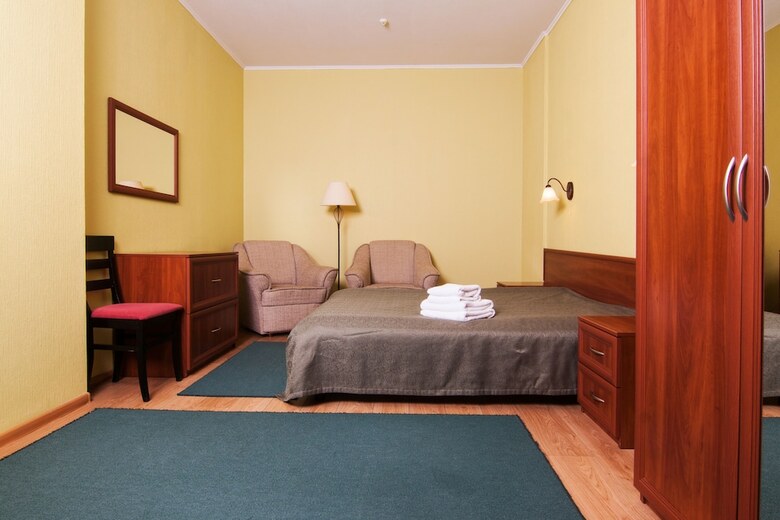 Mini-hotel On Elektrotechnichnaya Street 18