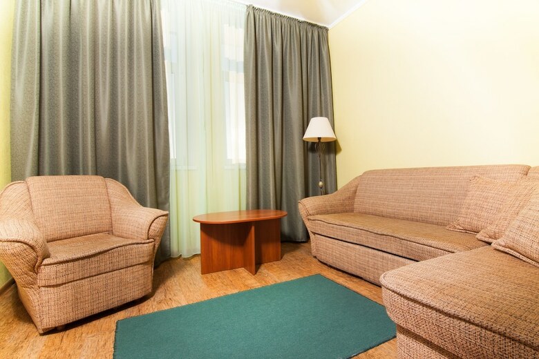 Mini-hotel On Elektrotechnichnaya Street 18
