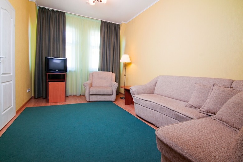 Mini-hotel On Elektrotechnichnaya Street 18