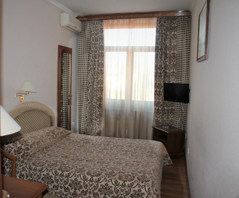 Domus Hotel -1