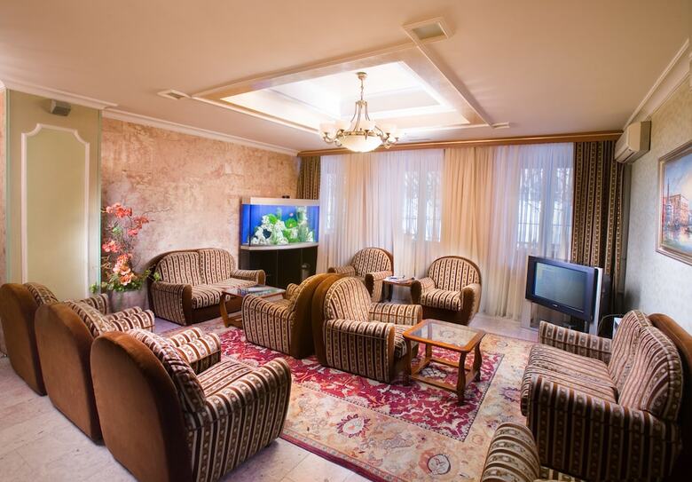 Domus Hotel -1