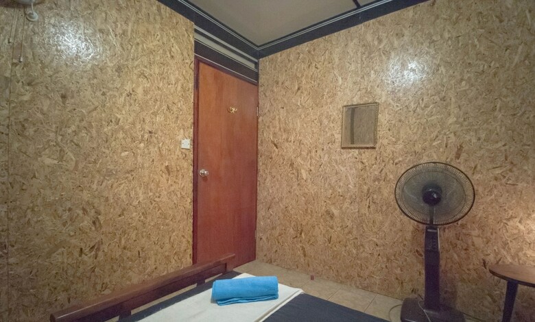 Hostal Le Nomade Hostel
