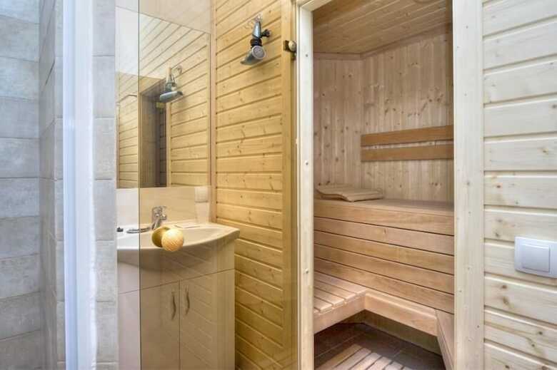 Best Season Apart Hotel