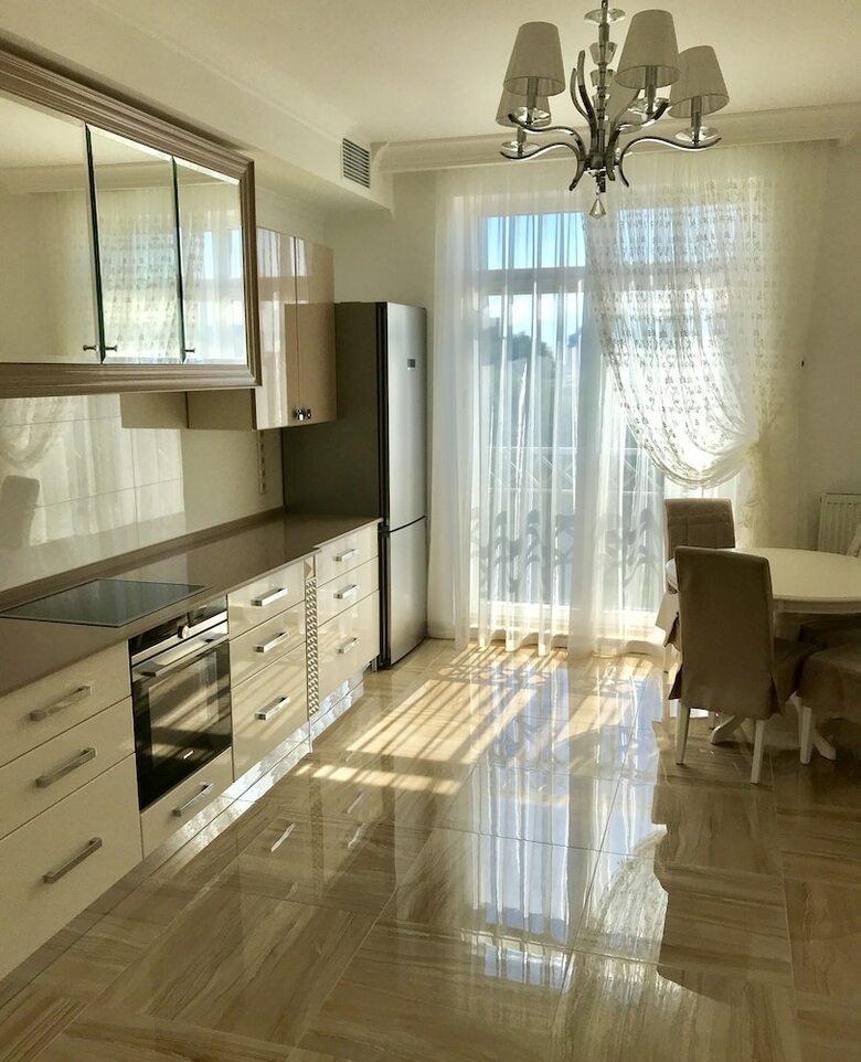 Luxury Condominium. Kiev Center.