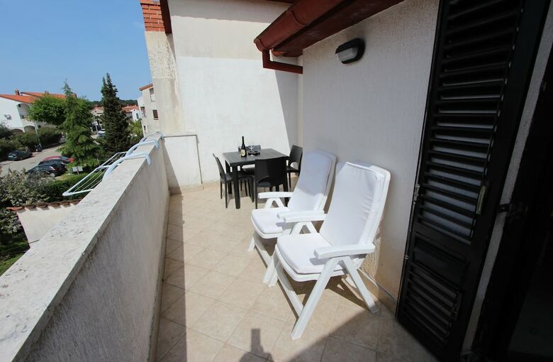 Apartments Milena