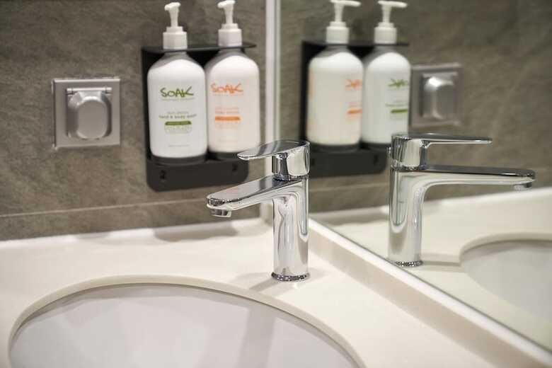 Hotel Holiday Inn & Suites Saigon Airport