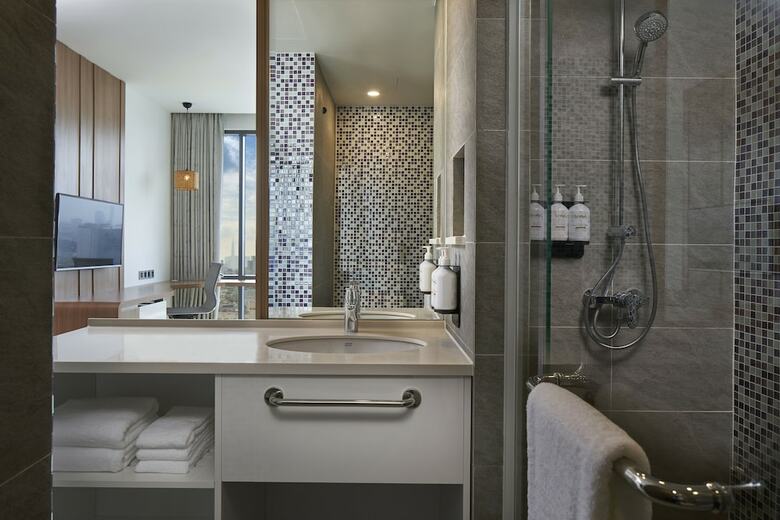 Hotel Holiday Inn & Suites Saigon Airport