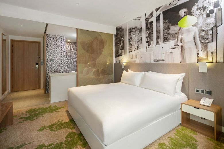 Hotel Holiday Inn & Suites Saigon Airport