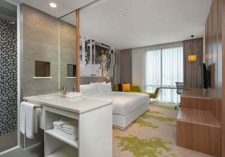 Hotel Holiday Inn & Suites Saigon Airport