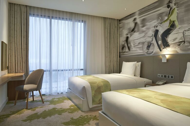 Hotel Holiday Inn & Suites Saigon Airport