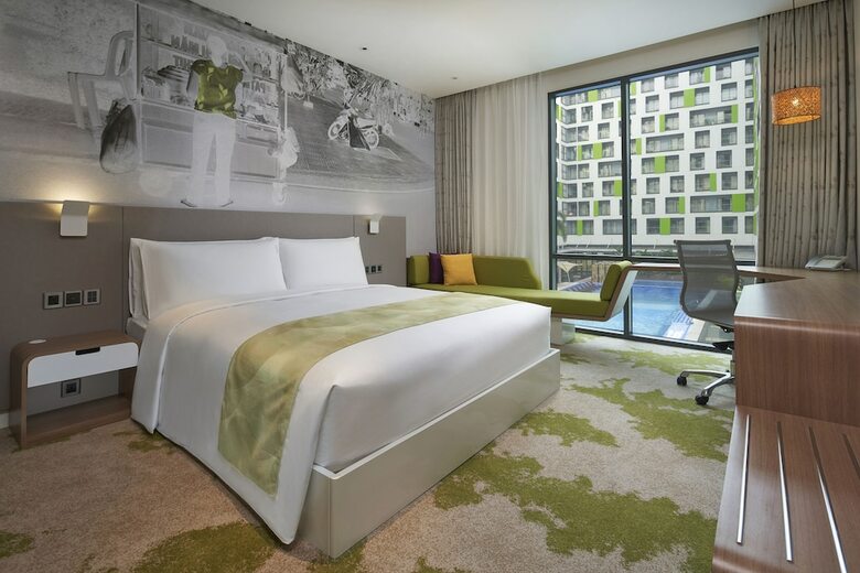 Hotel Holiday Inn & Suites Saigon Airport