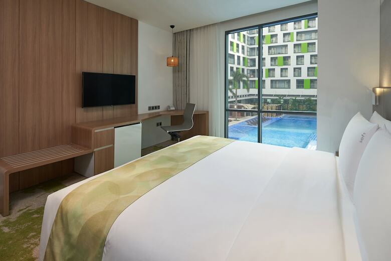 Hotel Holiday Inn & Suites Saigon Airport
