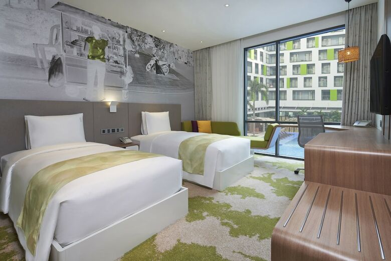 Hotel Holiday Inn & Suites Saigon Airport