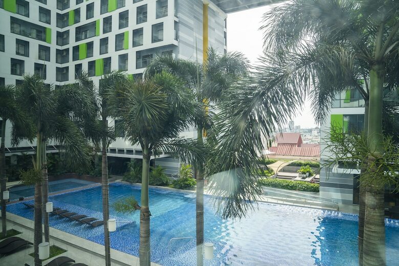 Hotel Holiday Inn & Suites Saigon Airport