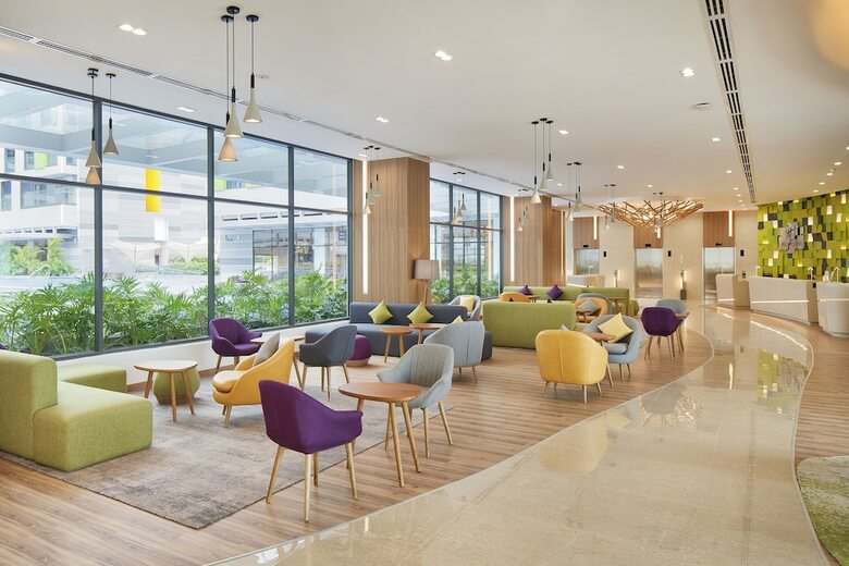 Hotel Holiday Inn & Suites Saigon Airport