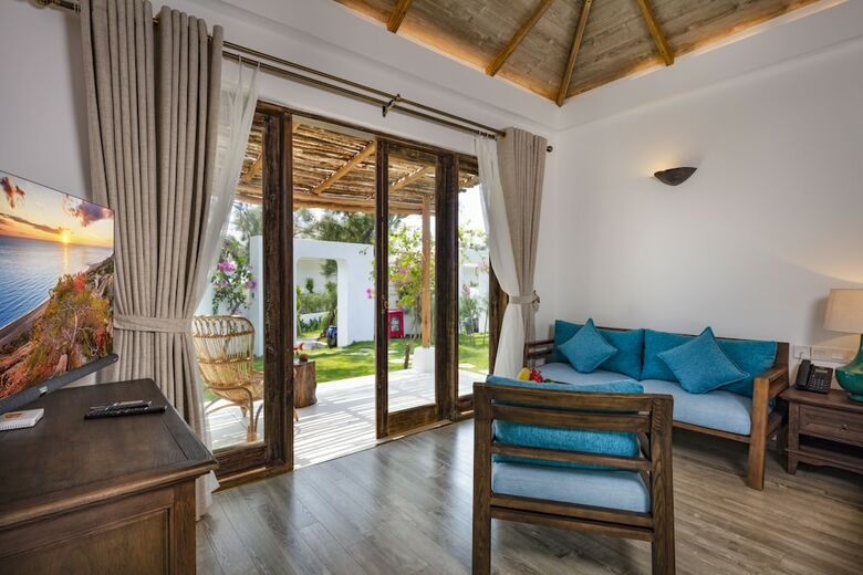 Hotel Stelia Beach Resort