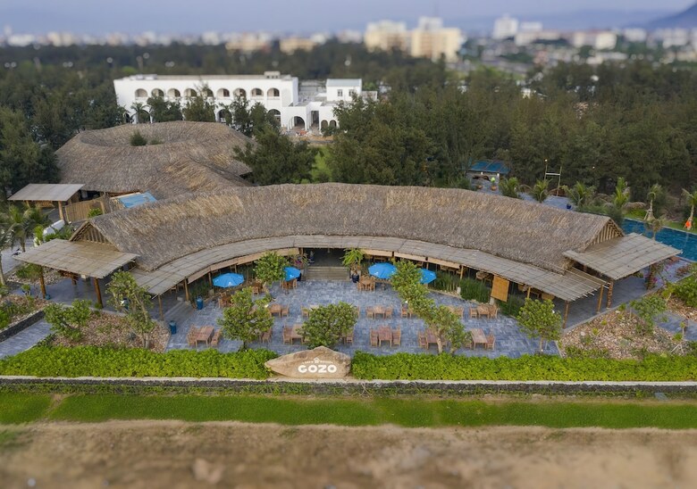 Hotel Stelia Beach Resort