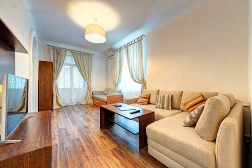 Comfortable Apartment Klovs'kyi