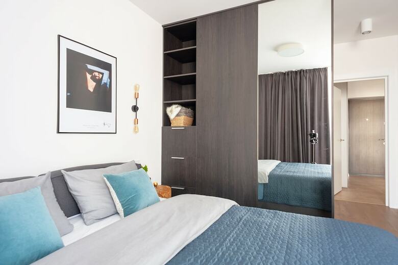 Apartamentos Malinaapt Edith Id�aliste