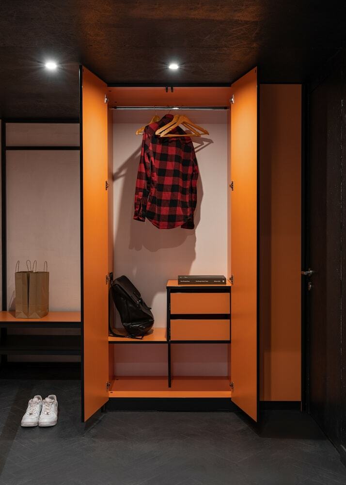 Hostal Globe Runner Hotel & Hostel