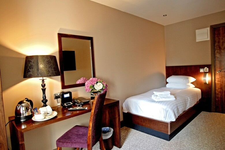 The Lynnhurst Hotel