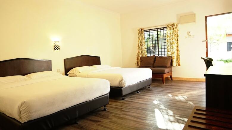 Hotel Malibest Resort