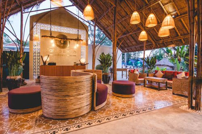 Hotel Sahaa Beach Resort